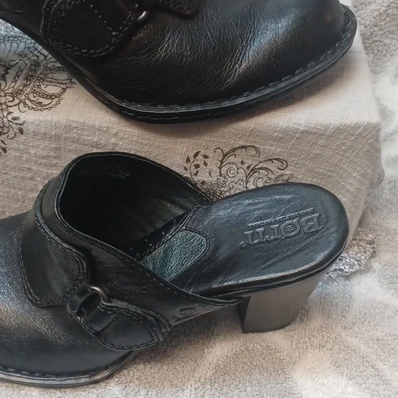 born. Women's Black Heeled Mules Size 6 - Picture 3 of 14
